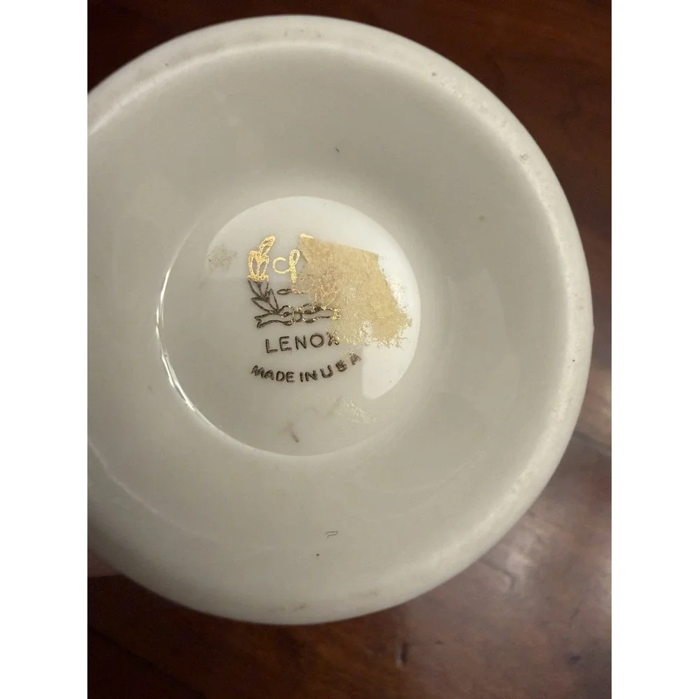 Vintage Lenox Sharon Collection Rose Bud‎ Vase Ivory Porcelain 24K Gold Trim 7.5
